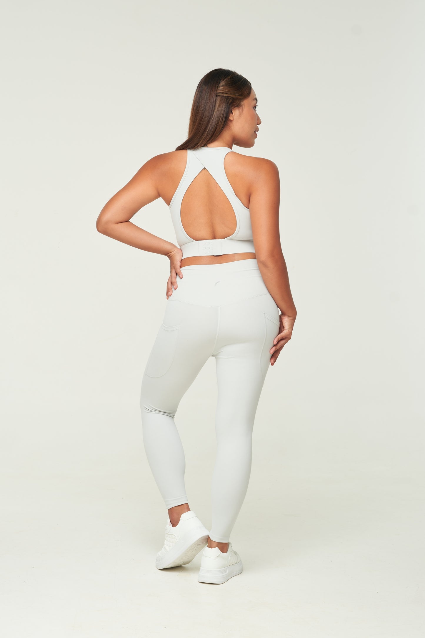 Cropped Tank Top - AiraFlex™