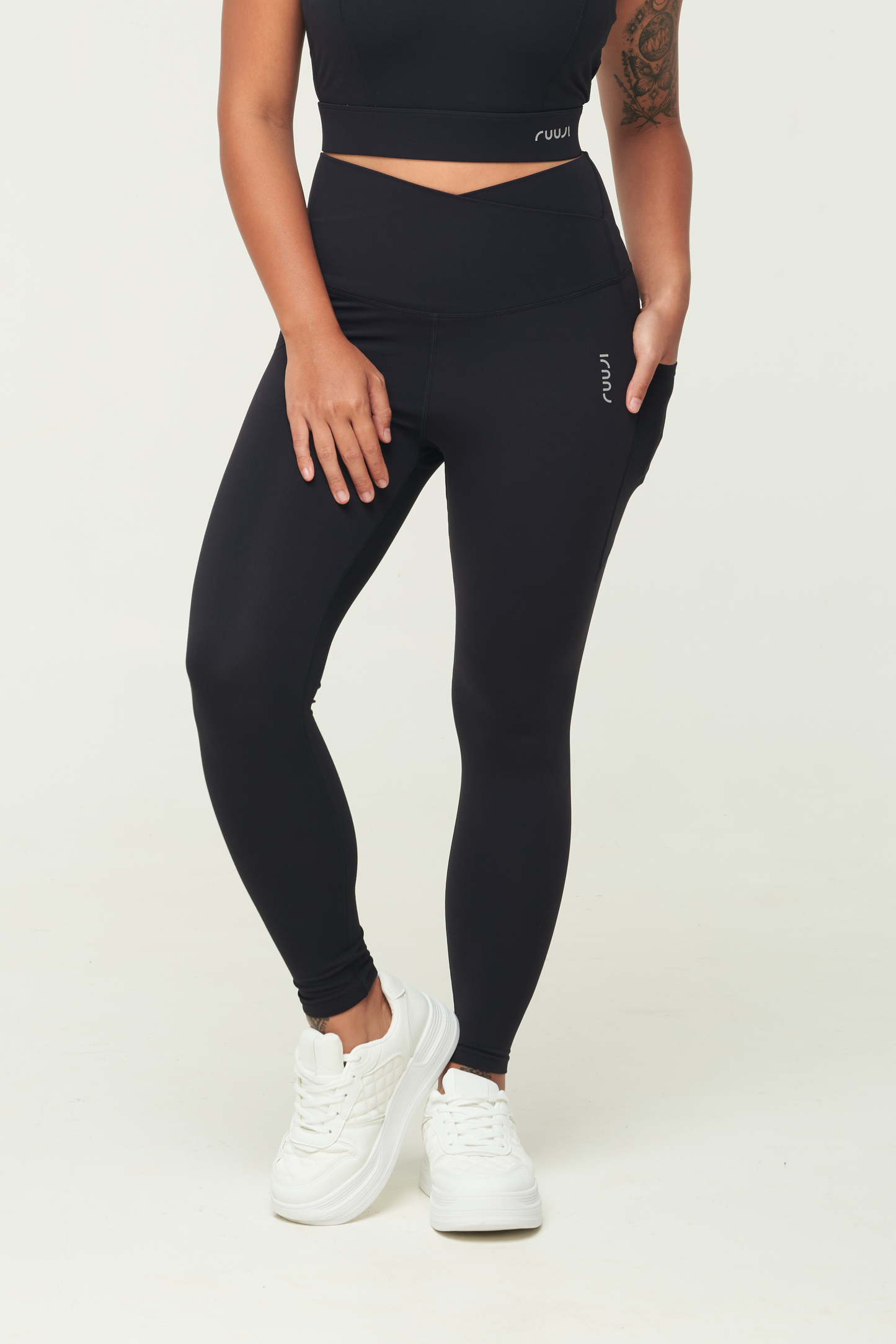 Seamless Leggings - AiraFlex™