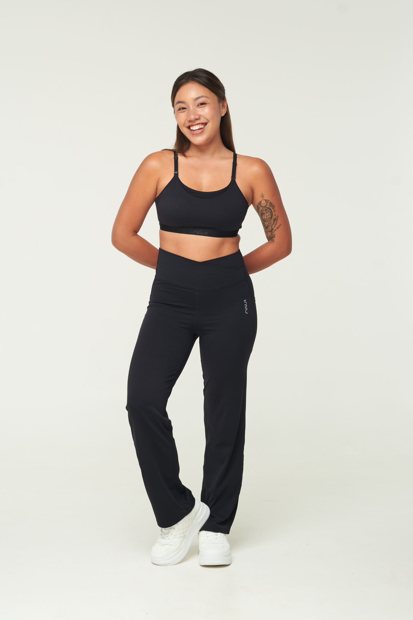 Wide-Leg Pants – AiraFlex™