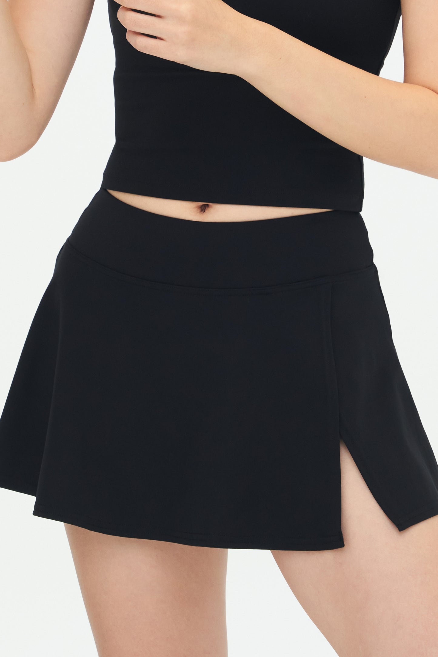 Slit Sculpt Mini Skirt