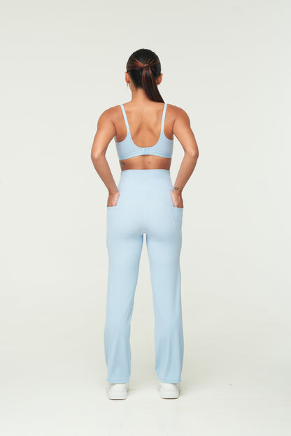 Wide-Leg Pants – AiraFlex™