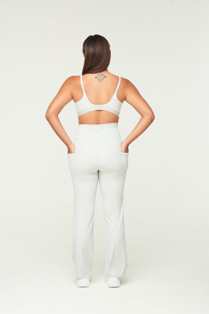 Wide-Leg Pants – AiraFlex™