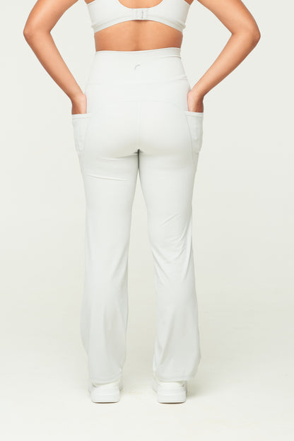 Wide-Leg Pants – AiraFlex™